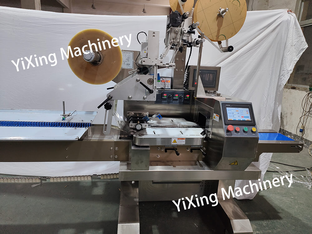 3-axis Servo Flow Wrap Packing Machine