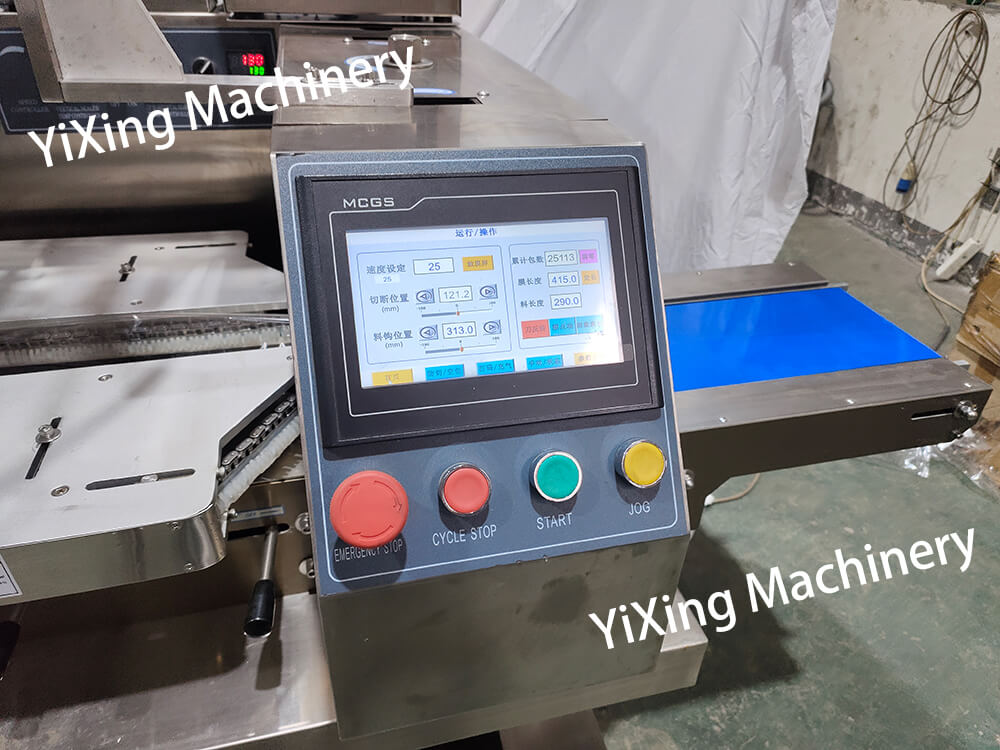 3-axis Servo Flow Wrap Packing Machine
