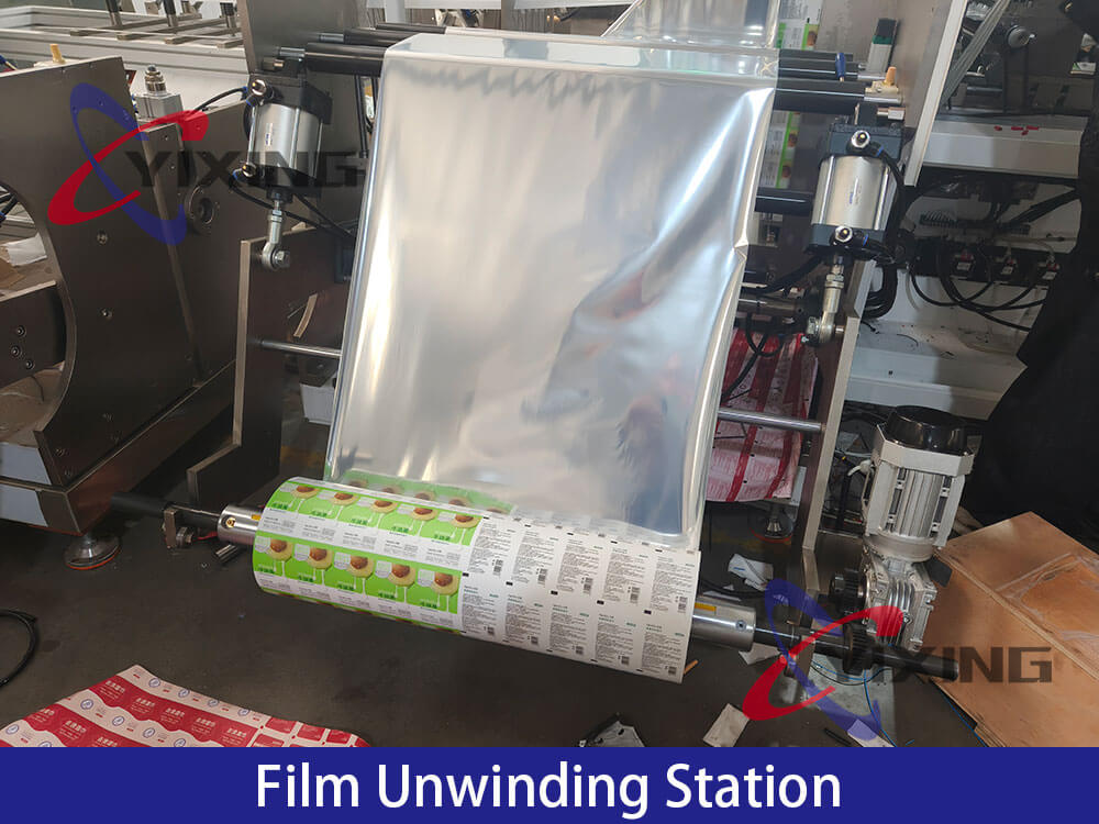 Multi Lane Medical Alcohol Prep Pads (Swab) Packing Machine Film Unwinding Station